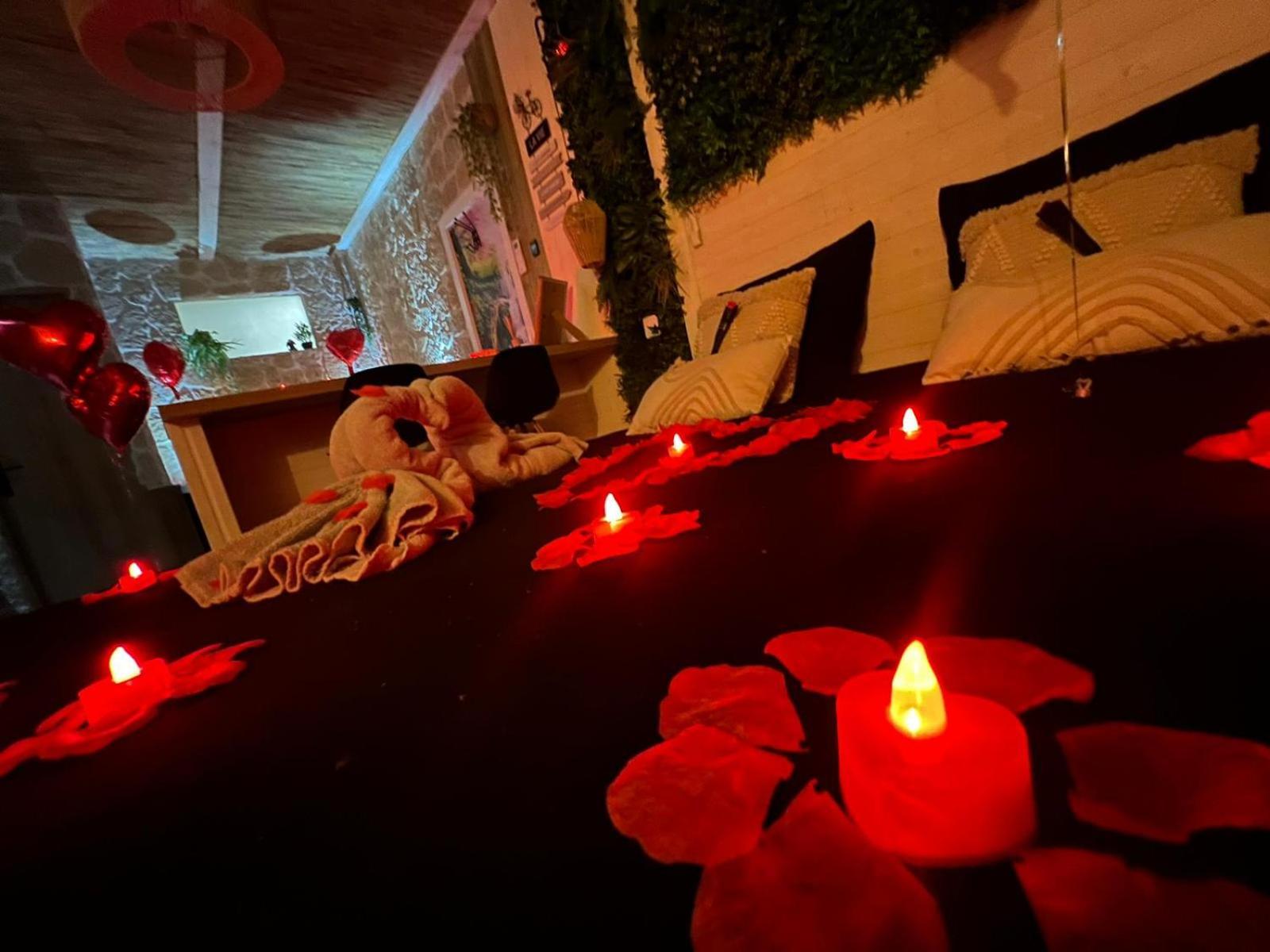 Les Spas De La Mer, Suite & Spa, Love Room, Plein Coeur Du Grau Le Grau-du-Roi Dış mekan fotoğraf