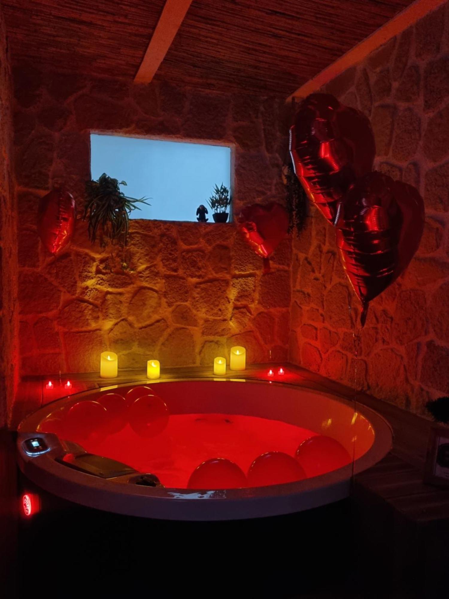 Les Spas De La Mer, Suite & Spa, Love Room, Plein Coeur Du Grau Le Grau-du-Roi Dış mekan fotoğraf